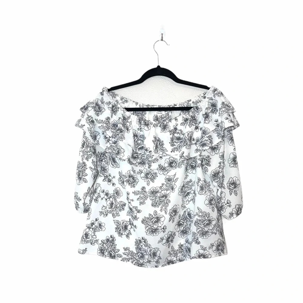 Maurices White & Black Floral Print Ruffle Off the Shoulder Top Medium Women’s
